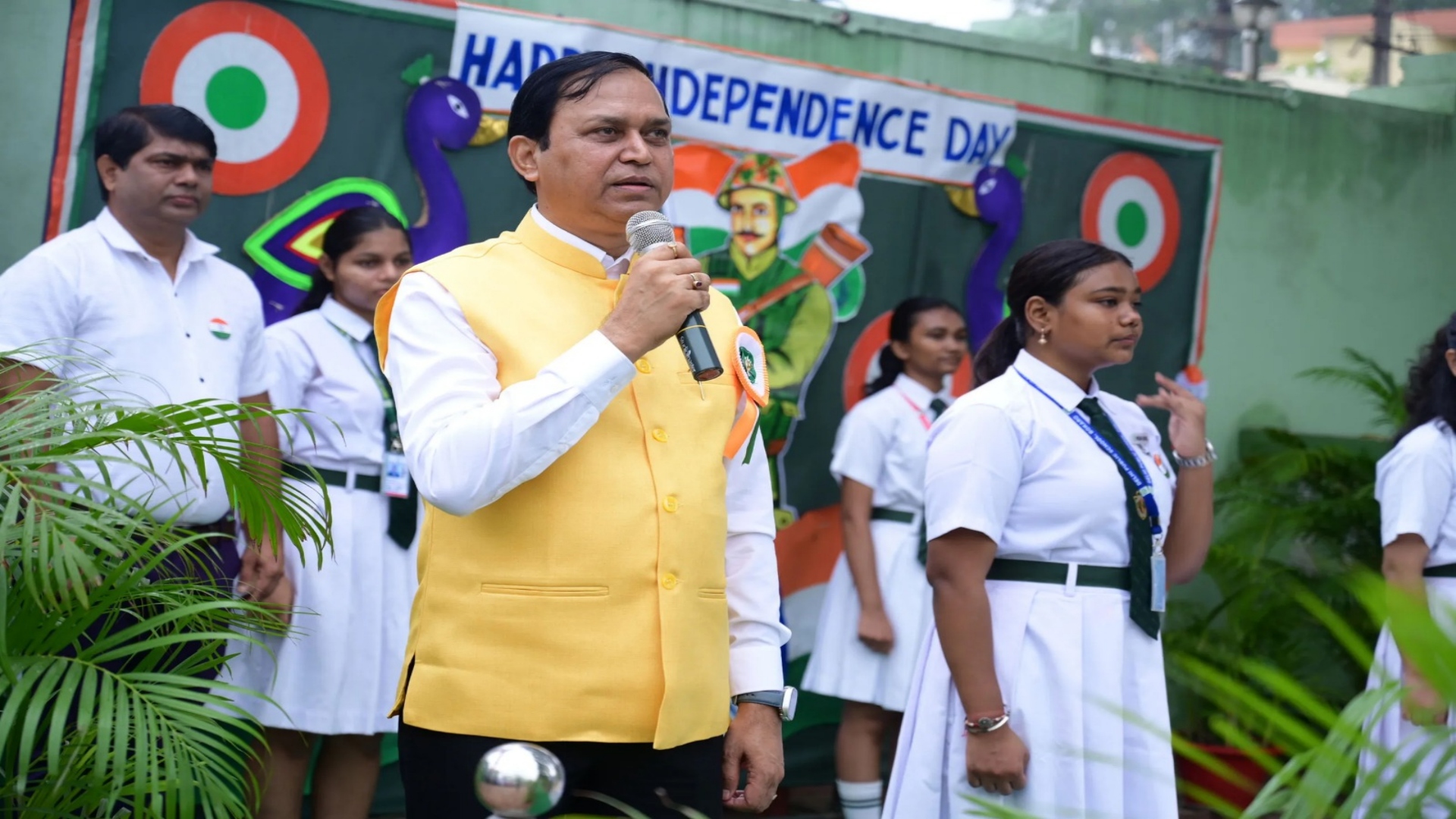 DPS बोकारो के प्राचार्य डॉ. अवनीन्द्र सिंह गंगवार को मिला बड़ा दायित्व, एक बार फिर बनाए गए CBSE सिटी कोऑर्डिनेटर