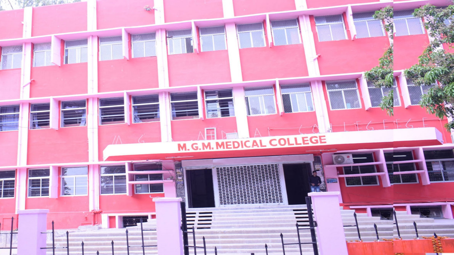 झारखंड के MGM और मणिपाल टाटा मेडिकल कॉलेज में MBBS की 100 सीटें बढ़ी, चार अन्य कॉलेजों में भी बढ़ेंगी 50-50 सीटें