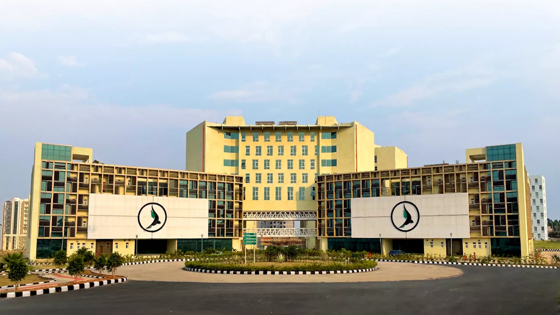 IIM Ranchi Placement Report 2025-26: E-MBA में 1.2 करोड़ और MBA में 52.50 लाख सालाना का पैकेज, कैंपस आई 96 कंपनियां